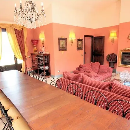 Fabulous Nestled Among The Vineyards And Cypresses Villa *